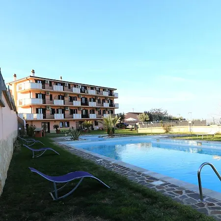 Chimento Apartahotel