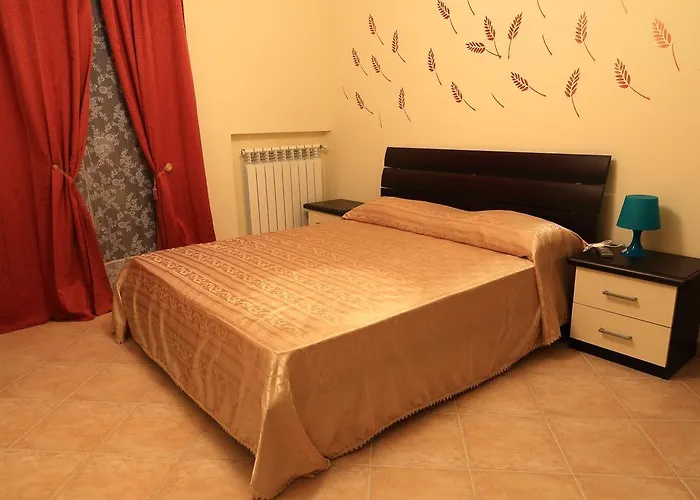 齐萌多公寓式酒店 科里利亚诺·卡拉布罗