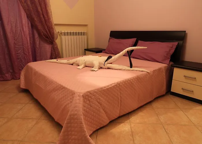 齐萌多公寓式酒店 科里利亚诺·卡拉布罗