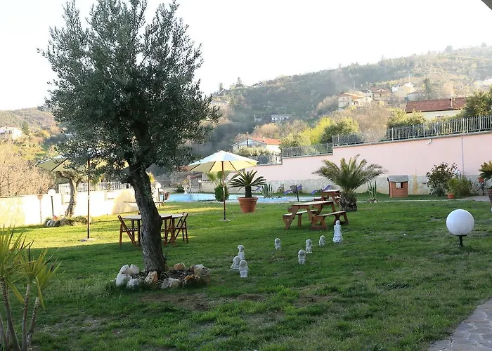 齐萌多公寓式酒店 公寓式酒店 科里利亚诺·卡拉布罗