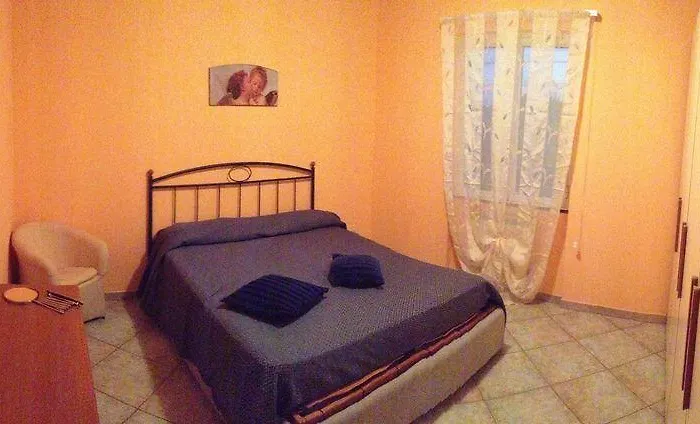 齐萌多公寓式酒店 公寓式酒店 科里利亚诺·卡拉布罗