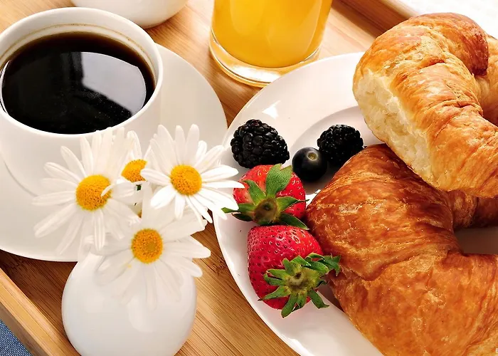 齐萌多公寓式酒店 3*